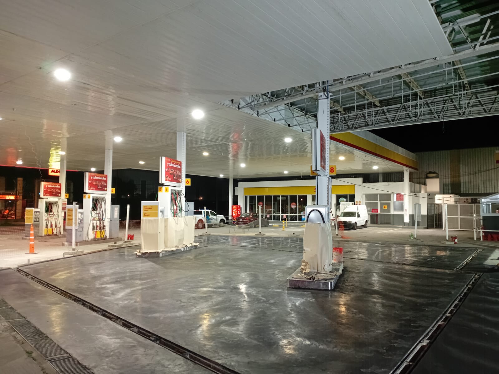 Piso de hormigón para galpón industrial